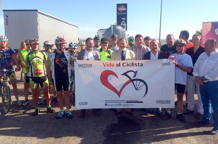 ‘Vida al ciclista’ pone en marcha una campaña especial de concienciación