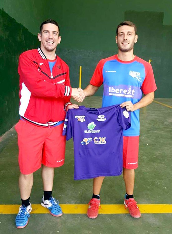 El frontenista jiennense Daniel Rodríguez firma por el Club Frontenis Rivas  | El Deporte de Jaén