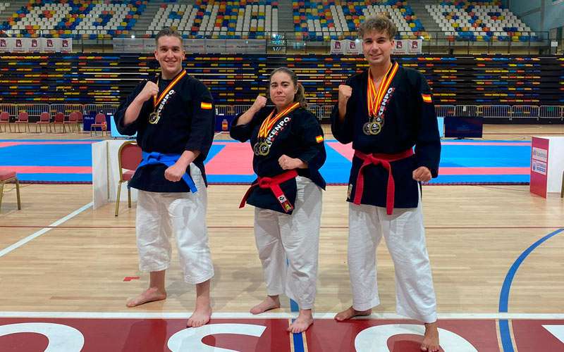 La expedición linarense triunfa en la Copa Internacional de Kenpo Pro