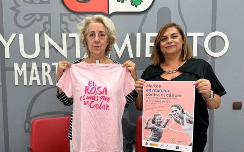 Martos se viste de rosa contra el cáncer de mama