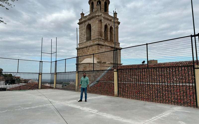 El Ayuntamiento de Martos rehabilita dos pistas deportivas en el casco histórico