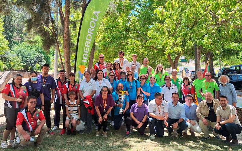 Loli Rodríguez y Javi Navarro, campeones nacionales de bolo andaluz montaña