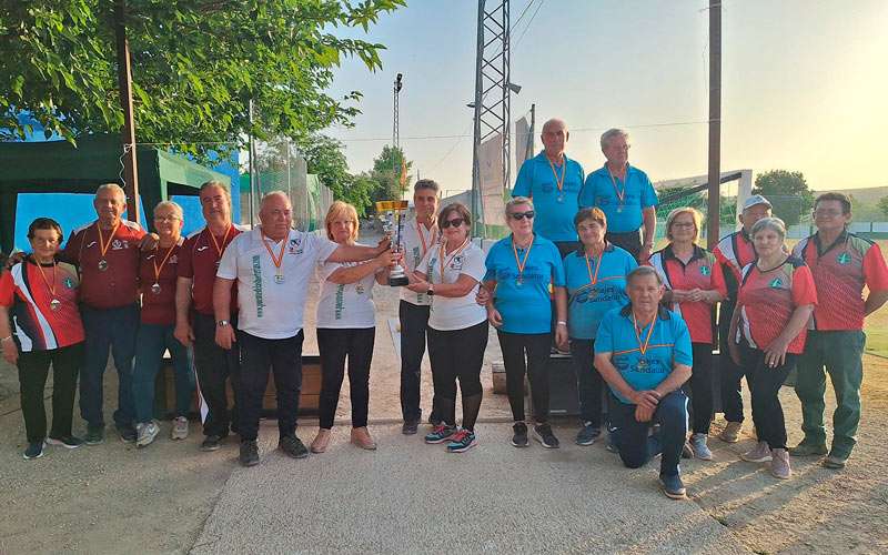 Pleno de El Ferial en el Nacional de Bolo Andaluz