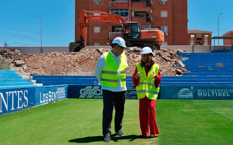 En marcha las obras de remodelación del Estadio de Linarejos