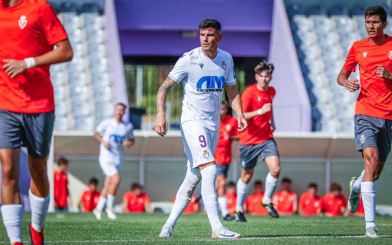 Los delanteros del Real Jaén afinan puntería en el tercer test de pretemporada