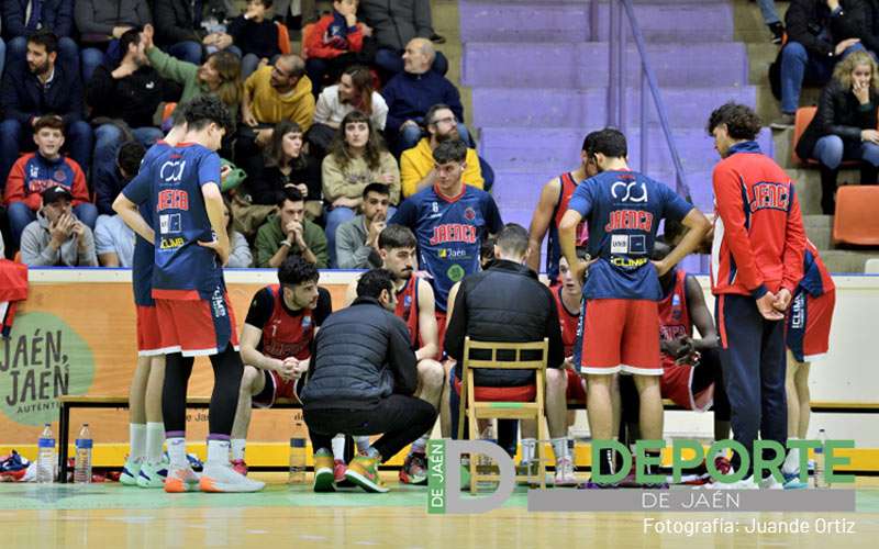 Jaén CB apuesta por la continuidad renovando a su cuerpo técnico