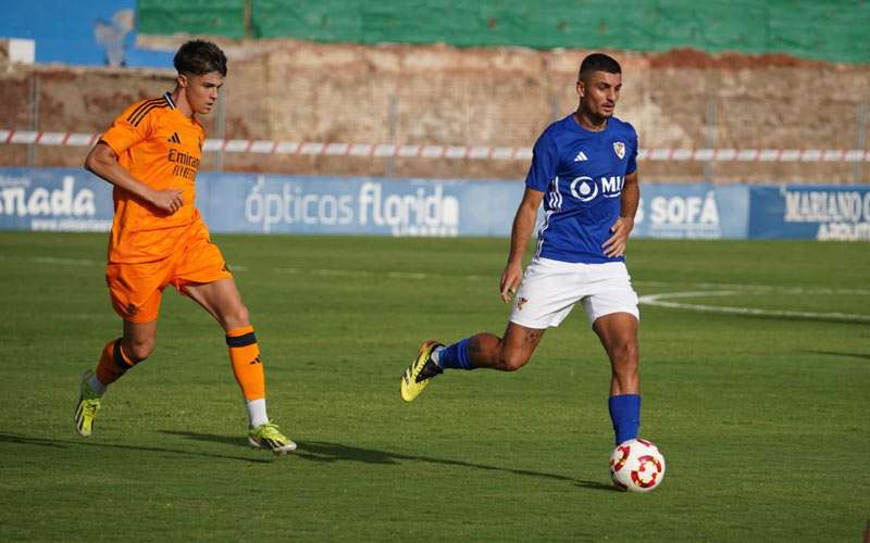 El Linares Deportivo despide la pretemporada con derrota