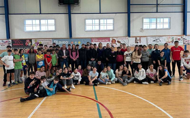 El programa de deporte y ocio saludable de Diputación reunió a cerca de 300 jóvenes