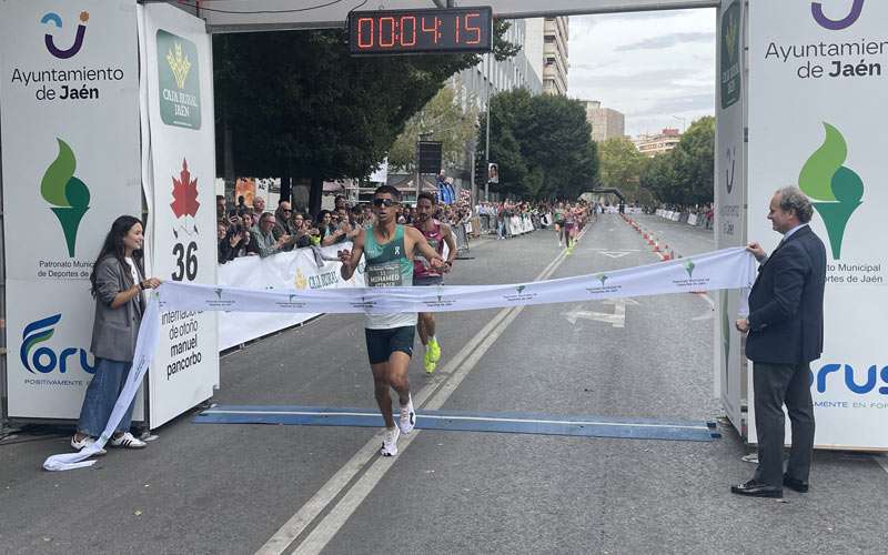 Mohamed Attaoui y Marta Mitjans, campeones de la 36ª Milla Urbana ‘Manuel Pancorbo’