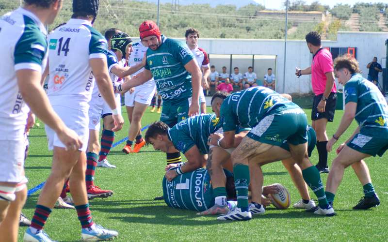 El Jaén Rugby logra la primera victoria de la temporada