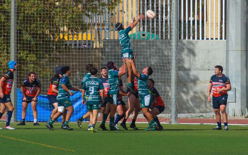 Jaén Rugby se mantiene en cabeza de la Segunda Andaluza tras su victoria en Granada