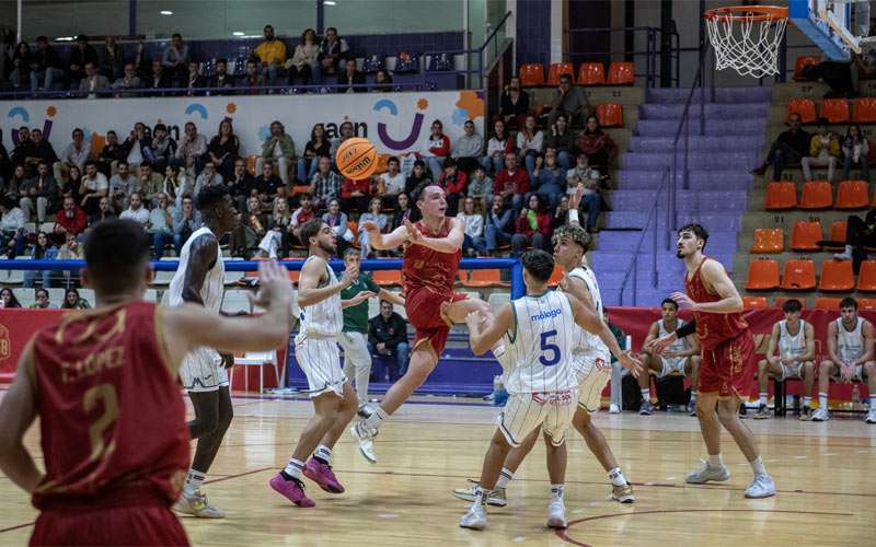 Jaén CB logra la primera victoria del curso liguero