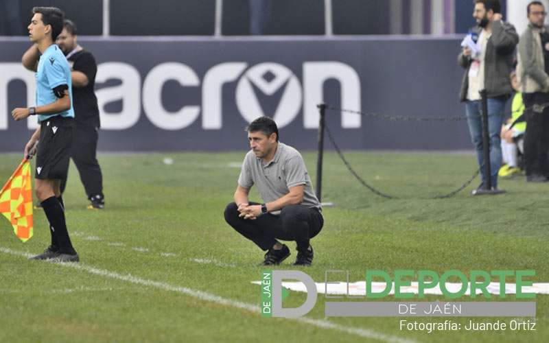 Peragón: «Para un equipo que quiere ser campeón, es fundamental mantener la portería a cero»