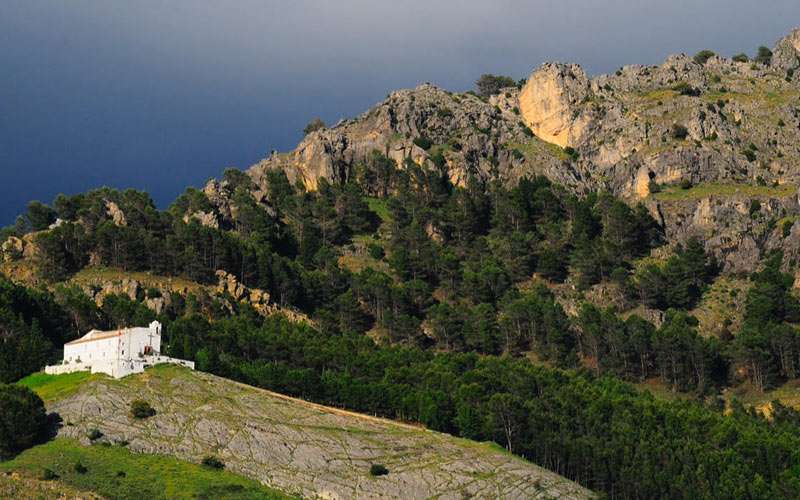 El Grupo de Actividades en la Naturaleza organiza la ruta de senderismo ‘Puente de las Herrerías-Cazorla’