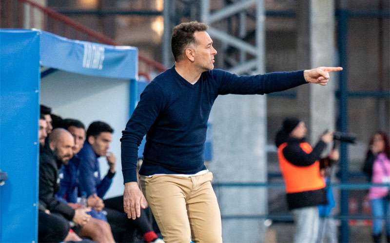 Pedro Díaz, nuevo entrenador del Linares Deportivo