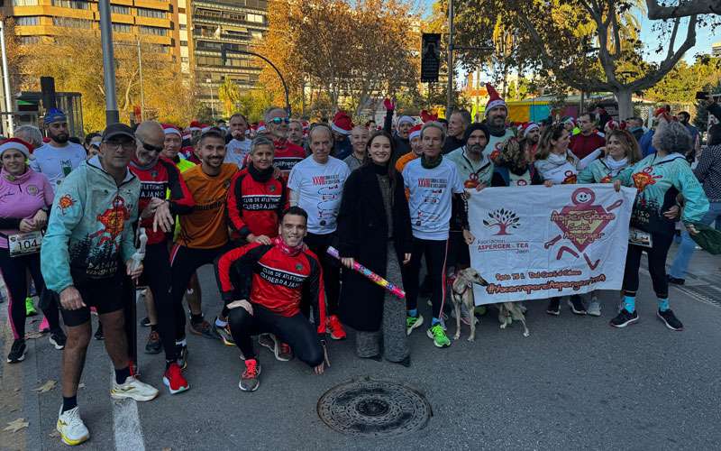 Más de 500 participantes despiden el año con la Subida al Castillo de Santa Catalina