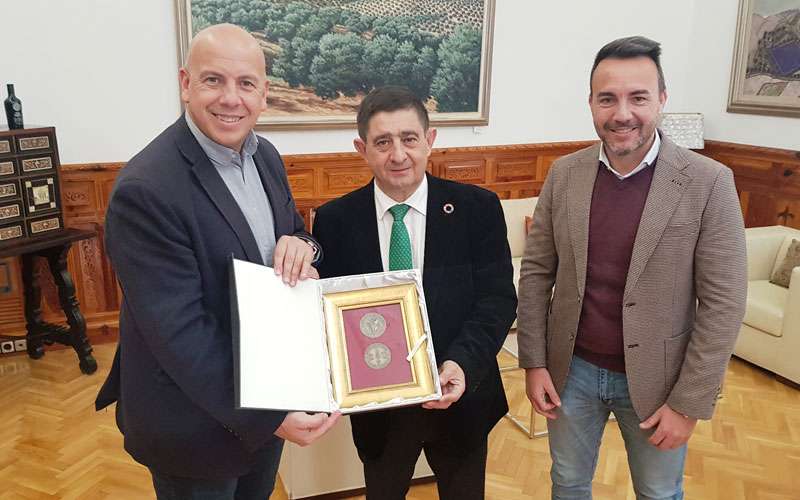 Francisco Reyes se reúne con el nuevo presidente de la Federación Andaluza de Fútbol