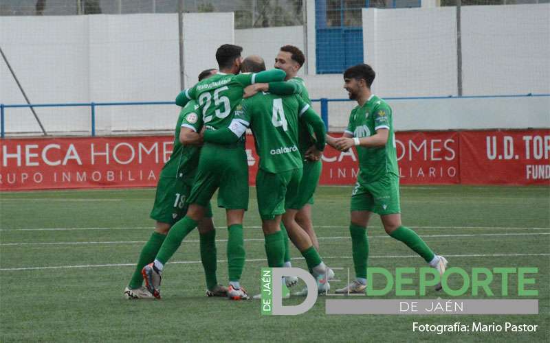 Merecida victoria del Real Jaén frente a la UD Torre del Mar